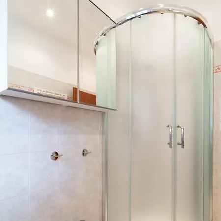 Full Comfort Belluno Apartment