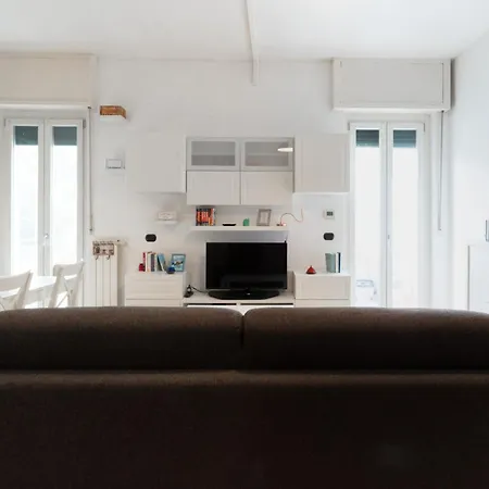 Full Comfort Belluno Apartment Milan
