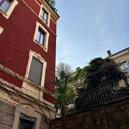 Luro Deluxe - San Babila Cozy Apartmán Milán