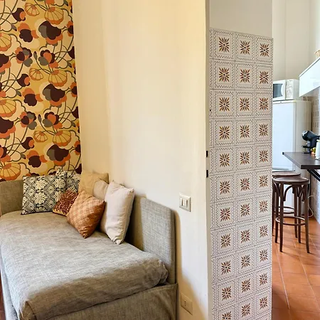 Apartment Lr Deluxe - San Babila Cozy Milan