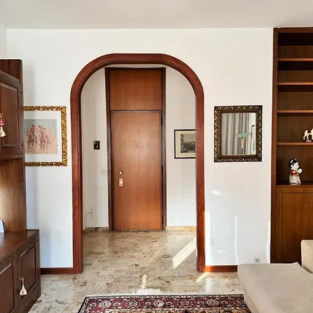 Apartamento Casa Kolbe 8 , Centro M4 Milão