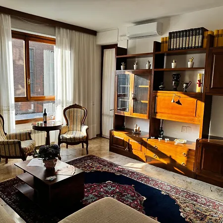 Casa Kolbe 8 , Centro M4 *