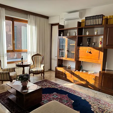 Casa Kolbe 8 , Centro M4 Milão