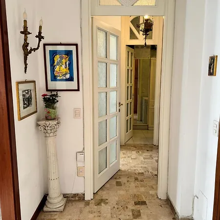 Apartamento Casa Kolbe 8 , Centro M4 Milão