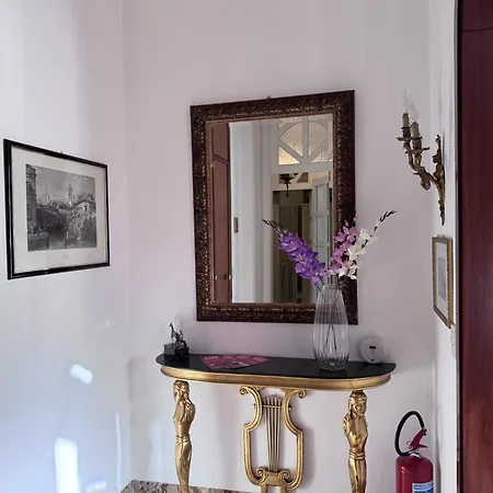 Casa Kolbe 8 , Centro M4 Apartment *