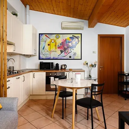 Apartmán Modern Near Station