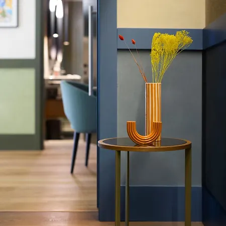 Nemi, Milan, A Tribute Portfolio Hotel 5*