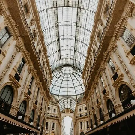 Corsica Comfort Suites-10 Min To Linate Airport Apartment *