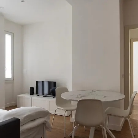 Youhosty - Gioia Appartement Milaan