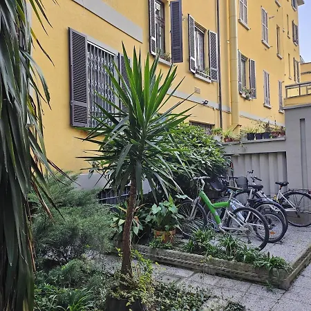 Apartmán Bilocale Moderno Isola-garibaldi, 4 Posti, Wifi Veloce, Metro A 2 Minuti