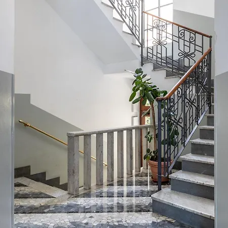 Bilocale Moderno Isola-garibaldi, 4 Posti, Wifi Veloce, Metro A 2 Minuti Apartmán Milán