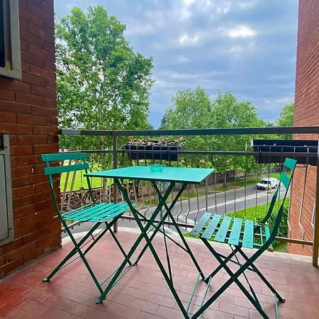 Bilocale Con Vista Lägenhet
