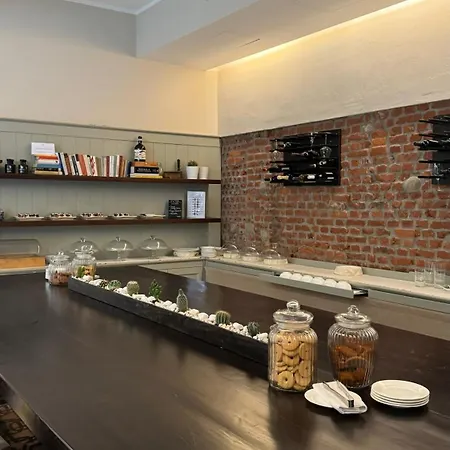 Hotel Townhouse 33