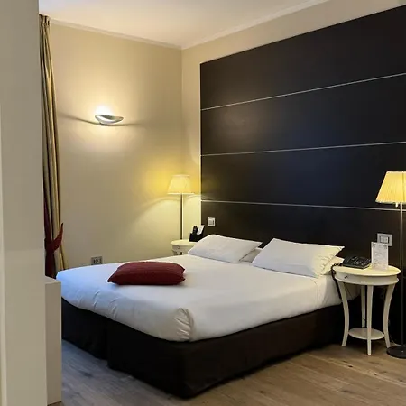 Townhouse 33 מלון מילאנו