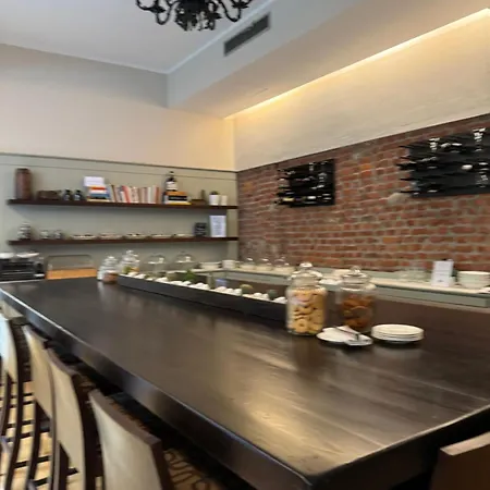 Townhouse 33 מילאנו