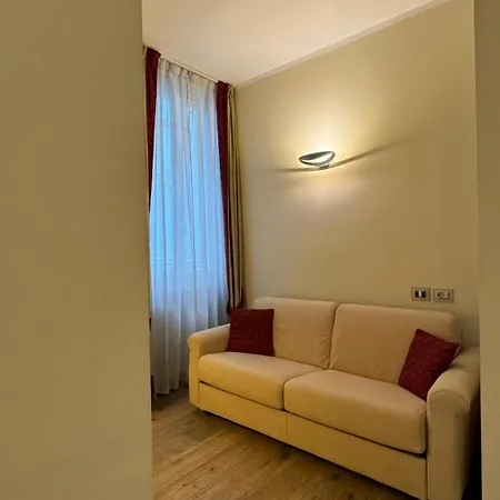 Townhouse 33 4* Milan