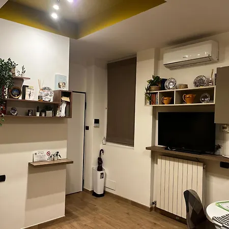 Apartment Nel Quartiere Bayres Completamente Rinnovata Milan