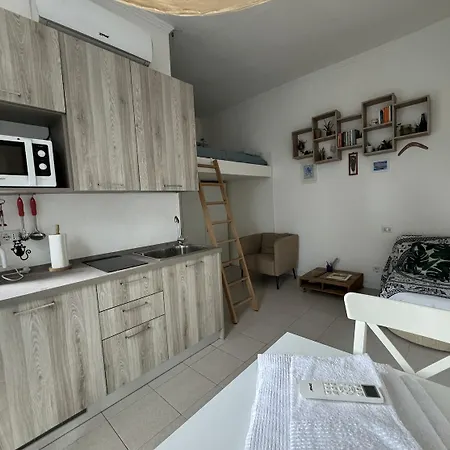Casetta Di Irene Apartment Milan