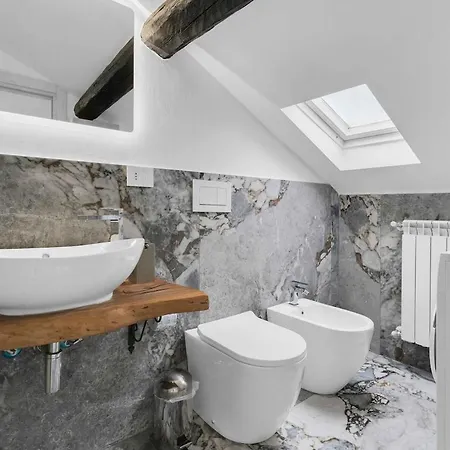 Porta Venezia -the Roofs Of Apartment Mailand