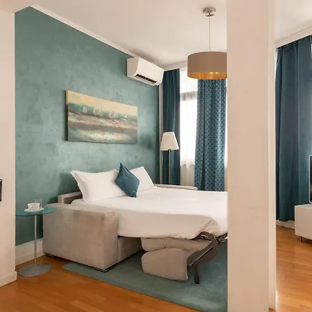 Heart Duomo Terrace Apartment *