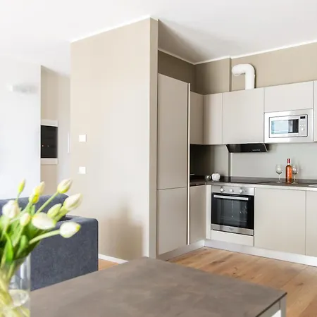 Lejlighed Living With Terrace & Garage By Ndp Rent