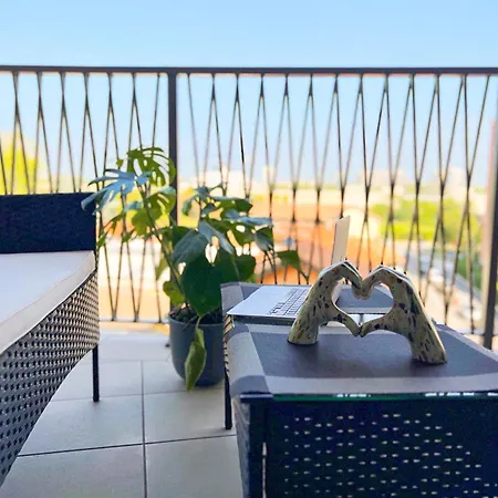 Living With Terrace & Garage By Ndp Rent Lejlighed *