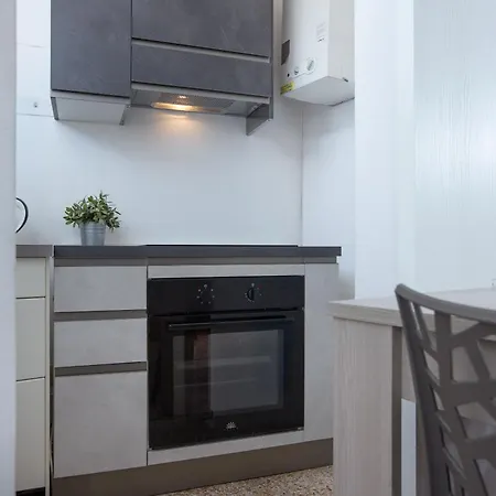 Apartamento Galleria Moderna In Porta Romana Milán