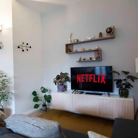 Oasi Di Serenita - Bilocale Silenzioso Con Affaccio Sulla Natura Apartment *