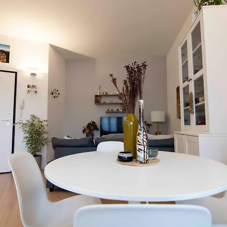 Apartment Oasi Di Serenita - Bilocale Silenzioso Con Affaccio Sulla Natura Milan