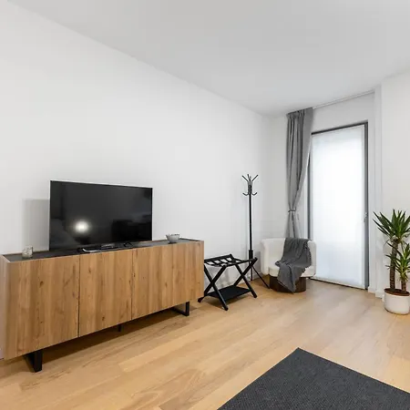 Vivimihome - Navigli Design Loft With Terrace * Mediolan