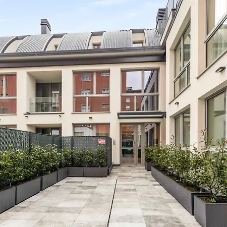 Apartament Vivimihome - Navigli Design Loft With Terrace Mediolan