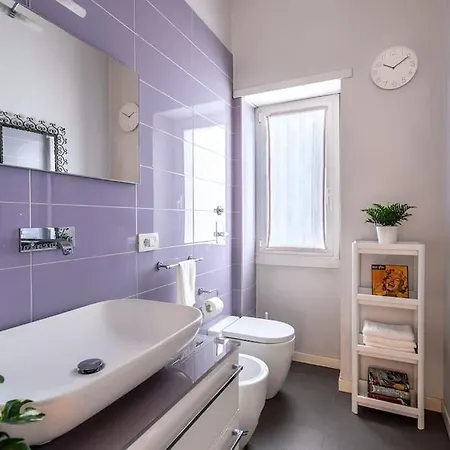 Life - Charming Joie De Vivre ميلان