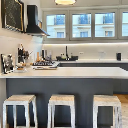 Bright&stylish Near Duomo, Center Daire Milano