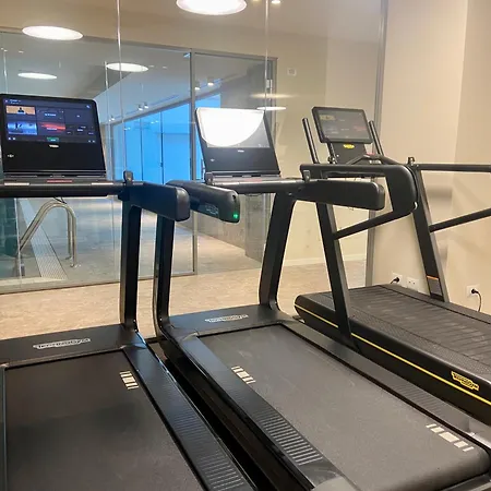 Apartment Modern With - Gym And Pool