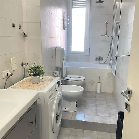 Accogliente E Vicino Al Centro Daire Milano