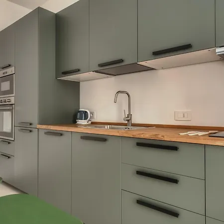 Joivy Beautiful And Modern With 2 Balconies Apartment *