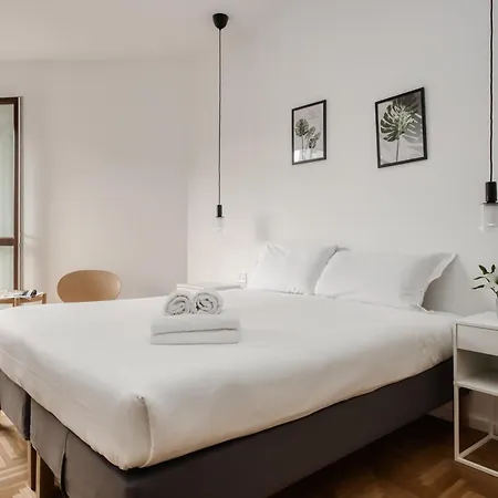 Joivy Beautiful And Modern With 2 Balconies Apartment Milan