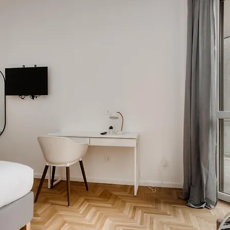 Apartment Joivy Beautiful And Modern With 2 Balconies