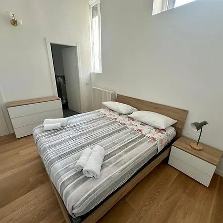 Apartment Ermes Anacreonte