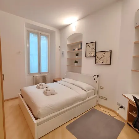 Center In Shopping And Living Area With Ac, Wifi, Steps From M1 And Airport And Fiera Link Lejlighed
