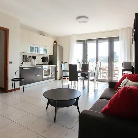 Appartement Luminoso Con Ampio Terrazzo A 10 Minuti Dalla Metro