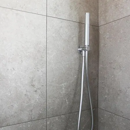 Elegante A 300 M Dalla Metro Zara Lejlighed *