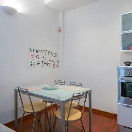 Lovely Two-room In Loreto