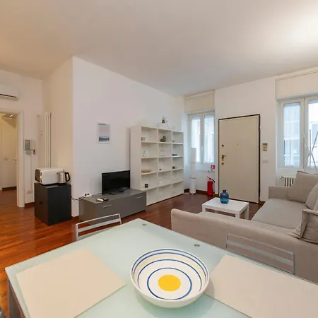 Lovely Two-room In Loreto Appartement *
