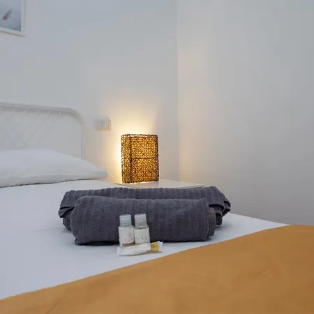 Daire Lovely Two-room In Loreto *