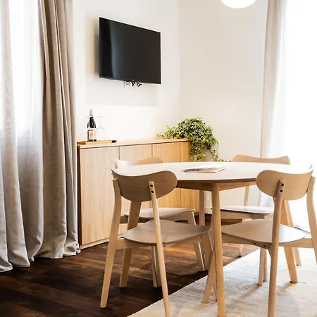 Hotel apartamentowy Agave In 3*