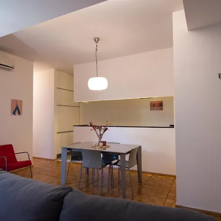 Boutique - Tra Stazione E Corso Buenos Aires * Milan