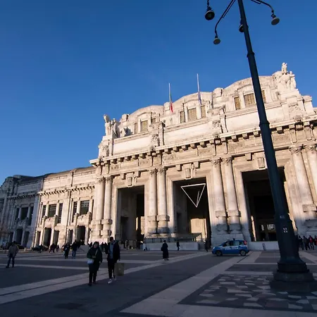 Boutique - Tra Stazione E Corso Buenos Aires * Mediolan