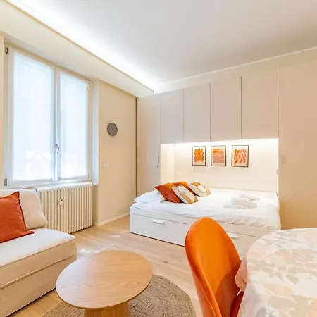 Apartman 5' From Corso Sempione Elegant Milánó