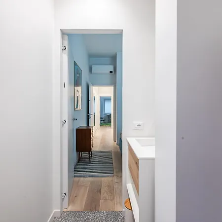 2 Min Metro - Modern Design In Porta Venezia アパート *